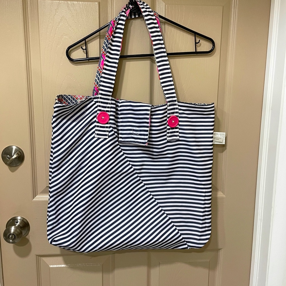 Mark Spring/Summer Beach Tote/Bag Reversible! NWT - Picture 4 of 5